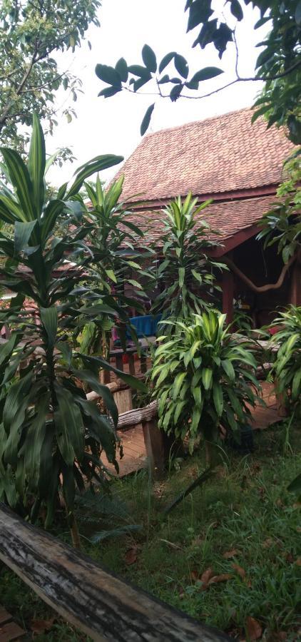 Happy Bungalow & Trekking Banlung Exterior foto