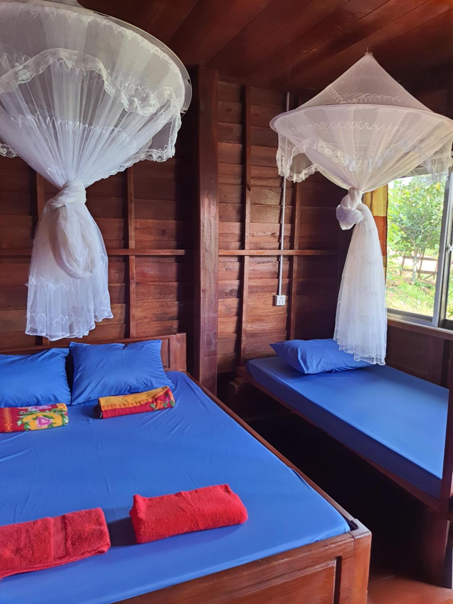 Happy Bungalow & Trekking Banlung Zimmer foto
