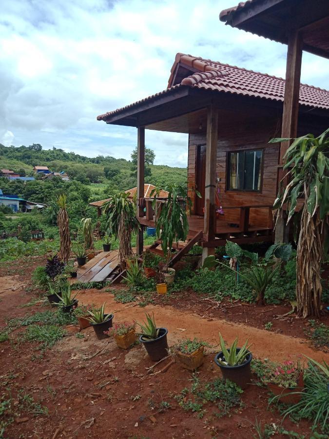Happy Bungalow & Trekking Banlung Exterior foto